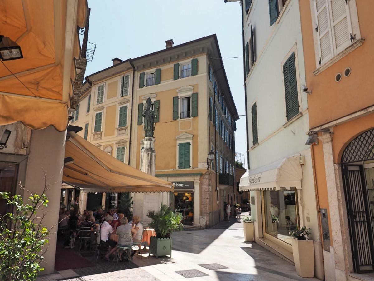 Appartamenti Al Golfo Salo Exterior photo